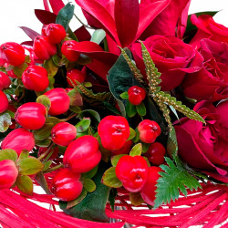 RED BOUQUET