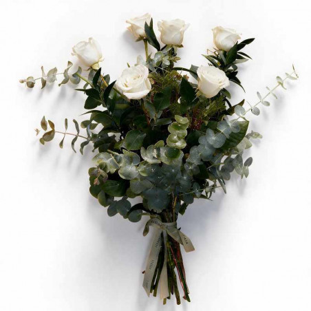 RAMO DE 6 ROSAS BLANCAS