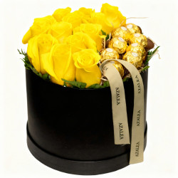 SOMBRERERA CON BOMBONES