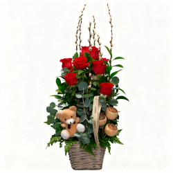 COMPOSICIÓN DE ROSAS BLANCAS